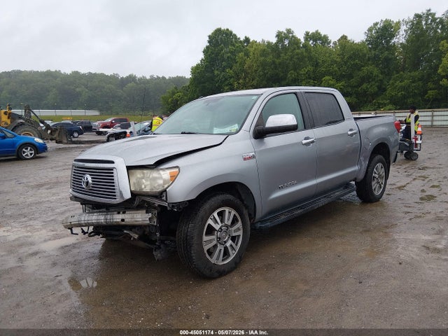 Toyota Tundra Limited 5.7l V8