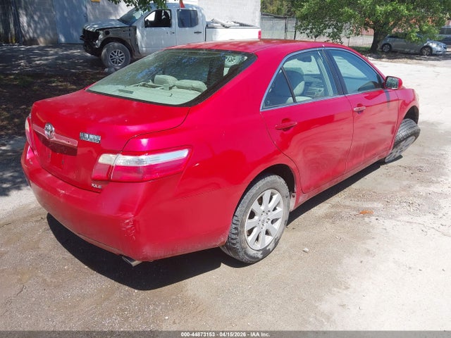 Toyota Camry Xle V6