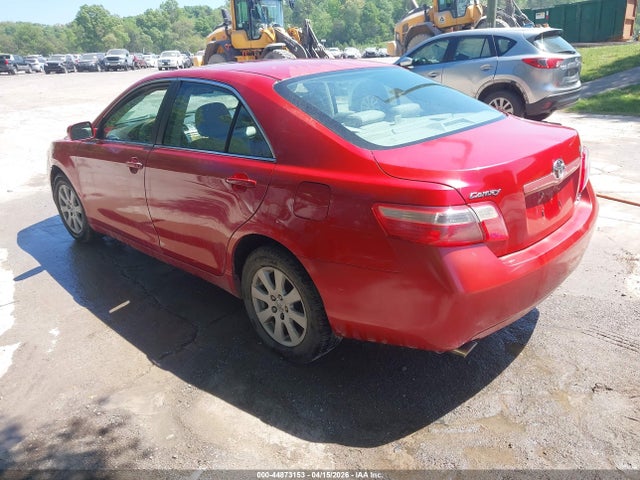 Toyota Camry Xle V6