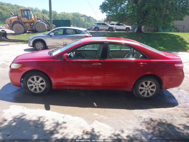 Toyota Camry Xle V6