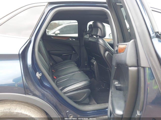 Lincoln MKC Select