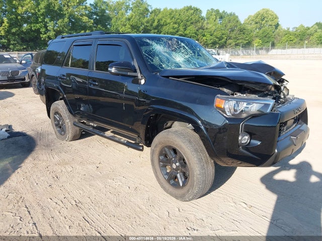 Salvage Toyota 4Runner Image
