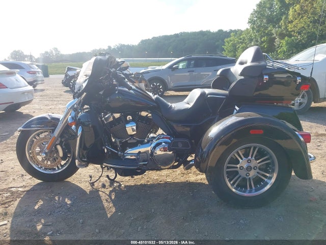 Harley-Davidson Flhtcutg Tri Glide Ultra