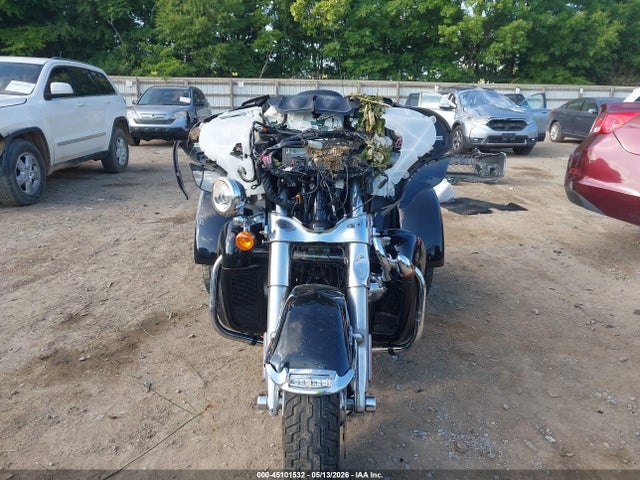 Harley-Davidson Flhtcutg Tri Glide Ultra