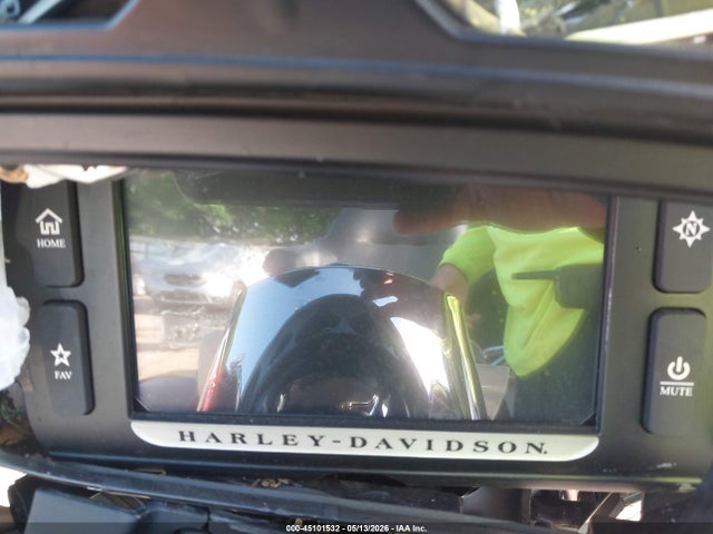Harley-Davidson Flhtcutg Tri Glide Ultra
