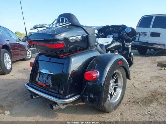 Harley-Davidson Flhtcutg Tri Glide Ultra