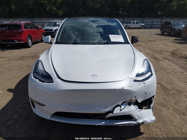Tesla Model Y Long Range Dual Motor All-wheel Drive