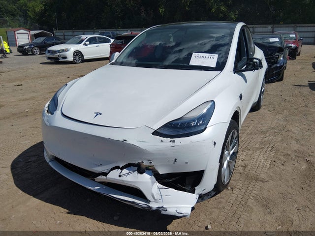 Tesla Model Y Long Range Dual Motor All-wheel Drive