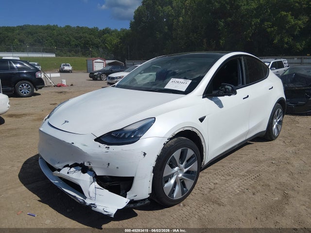Tesla Model Y Long Range Dual Motor All-wheel Drive