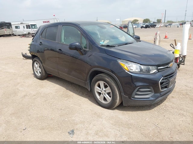 Salvage Chevrolet Trax Image