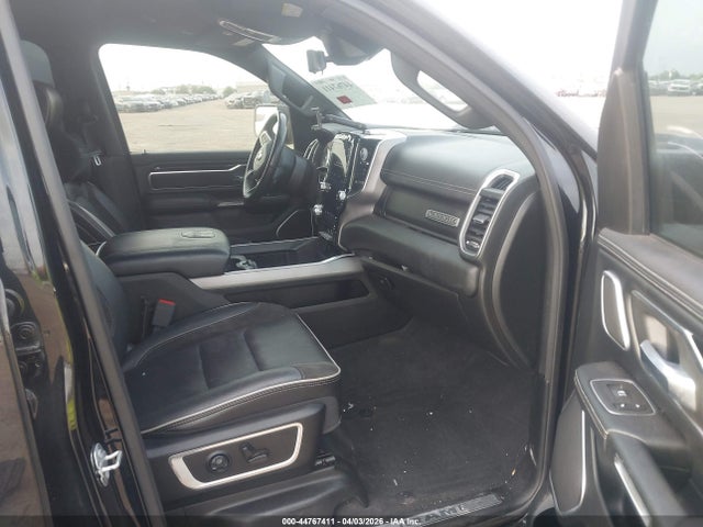 Ram 1500 Laramie  4x2 5'7 Box