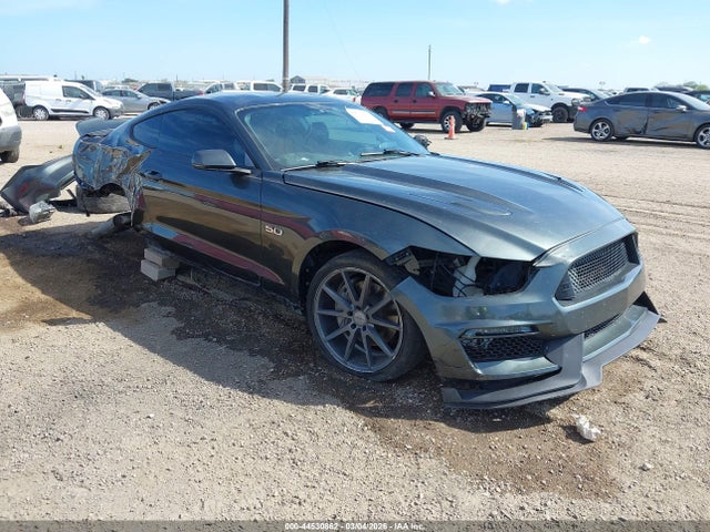 Salvage Ford Mustang Image