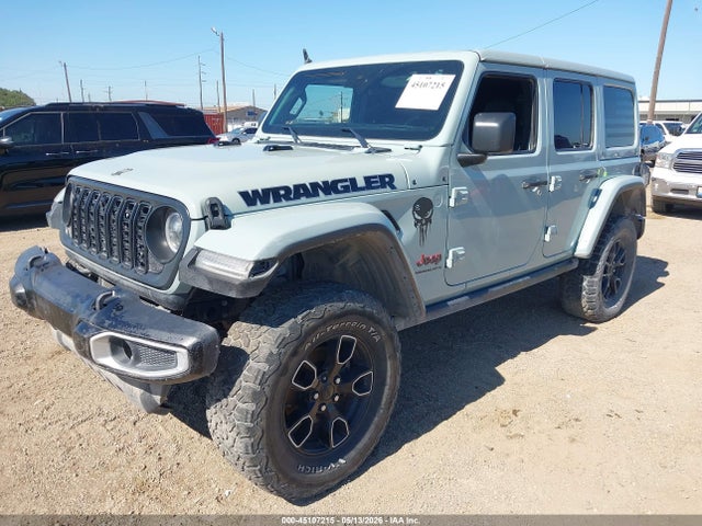 Jeep Wrangler 4-door Recon 4x4