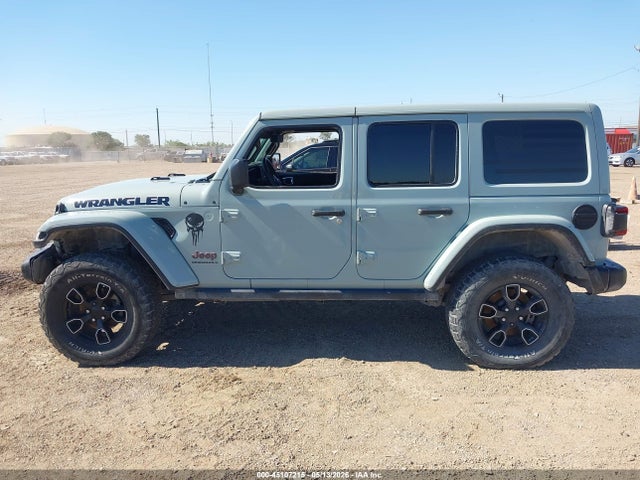 Jeep Wrangler 4-door Recon 4x4