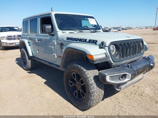Salvage Jeep Wrangler Image