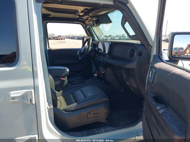 Jeep Wrangler 4-door Recon 4x4