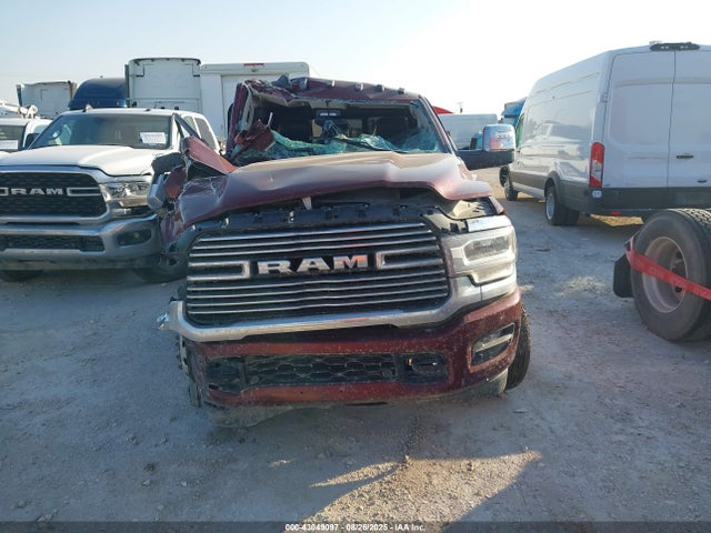 Ram 3500 Laramie  4x4 8' Box