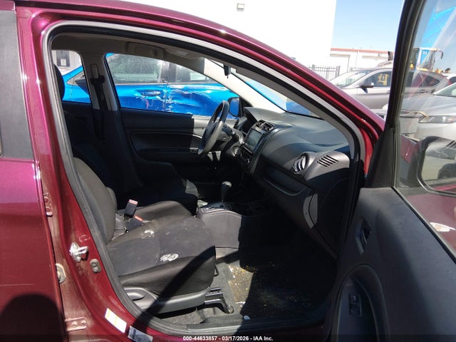 Mitsubishi Mirage Es