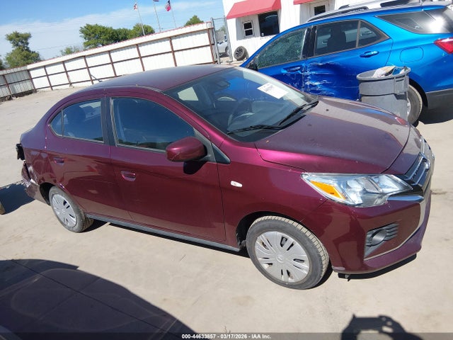 Mitsubishi Mirage Es