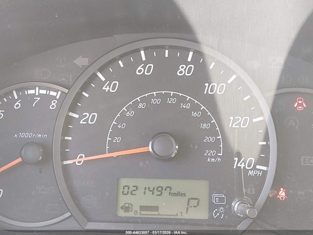 Mitsubishi Mirage Es