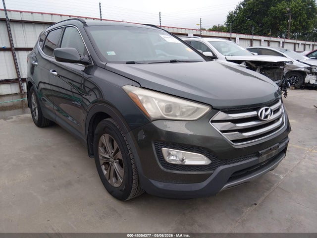 Salvage Hyundai SANTA FE Image