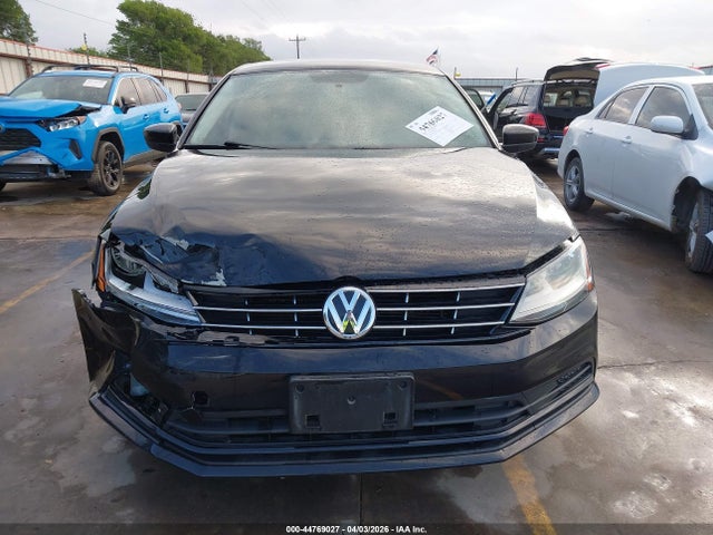 Volkswagen Jetta 1.4t S