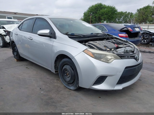 Salvage Toyota Corolla Image