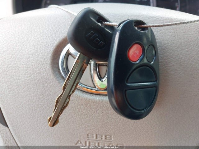 Toyota Sienna Le V6