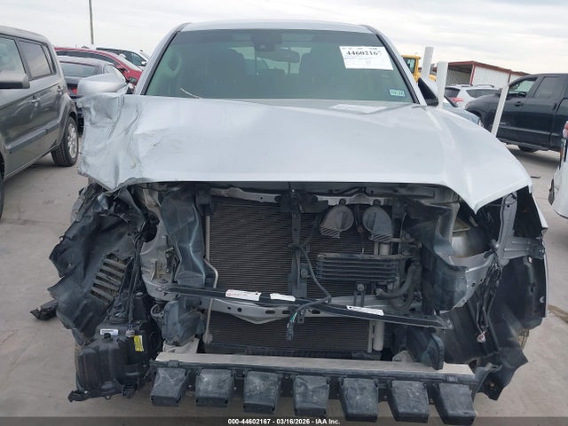 Toyota Tacoma Sr5 V6