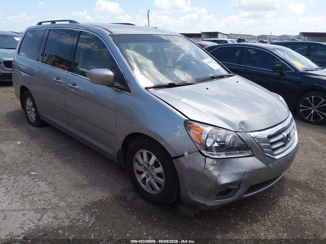 Salvage Honda Odyssey Image