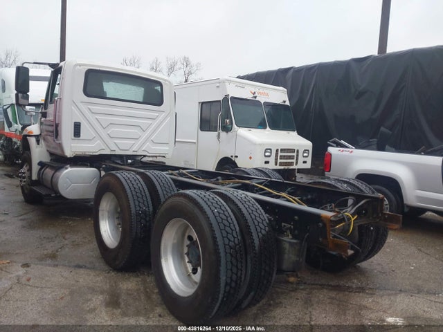 International Durastar 4400