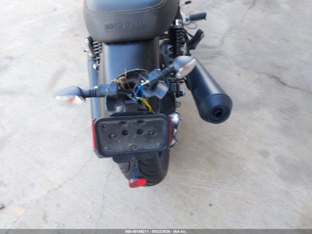 Moto Guzzi V7 Iii Stone