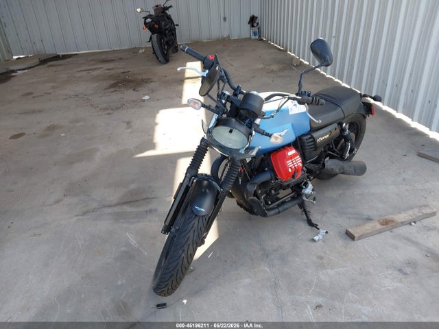 Moto Guzzi V7 Iii Stone