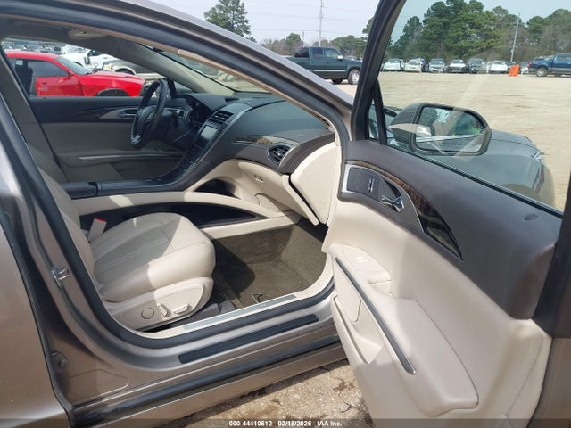 Lincoln MKZ Hybrid