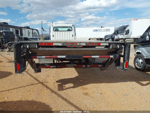 Freightliner M2 106 Medium Duty