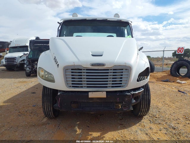 Freightliner M2 106 Medium Duty