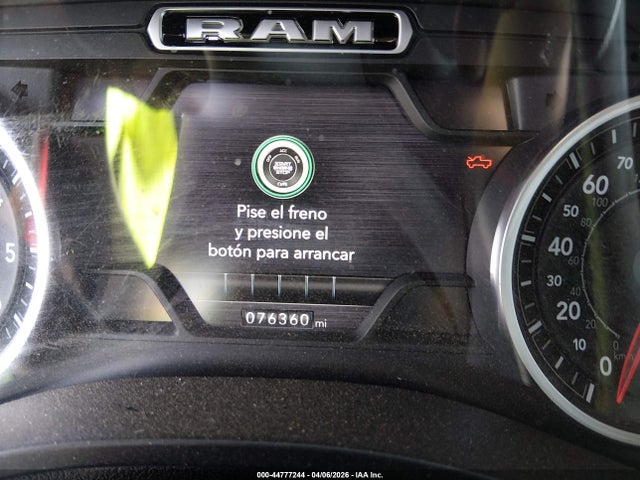 Ram 1500 Laramie  4x4 5'7 Box