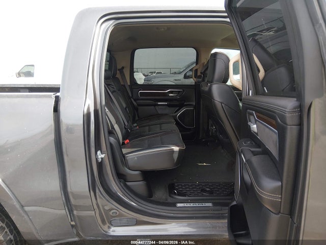 Ram 1500 Laramie  4x4 5'7 Box