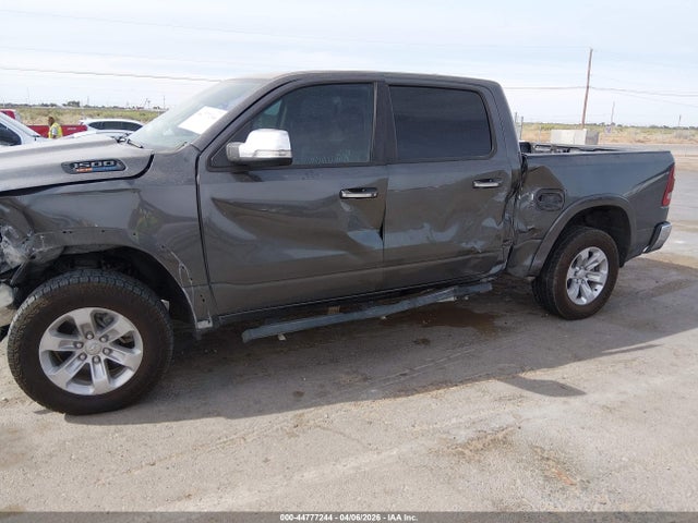 Ram 1500 Laramie  4x4 5'7 Box