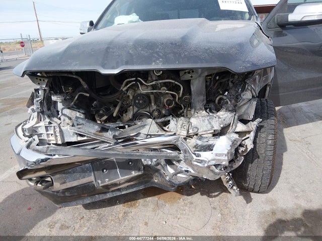 Ram 1500 Laramie  4x4 5'7 Box