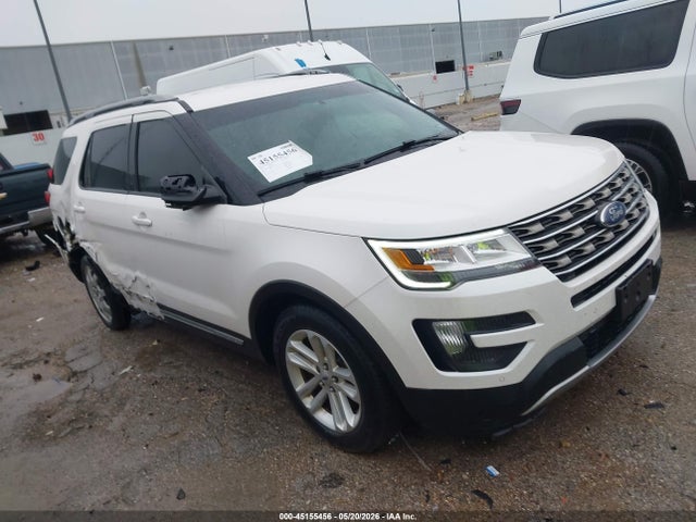 Salvage Ford Explorer Image