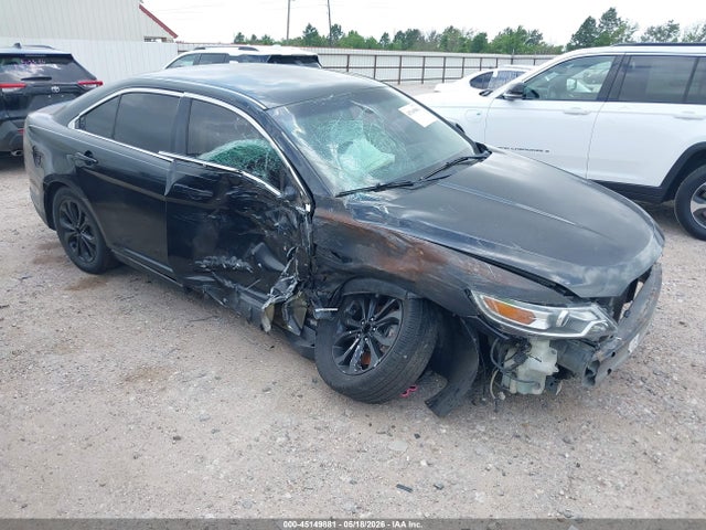 Salvage Ford Taurus Image