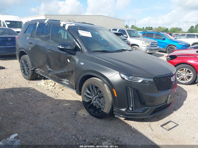 Salvage Cadillac XT6 Image
