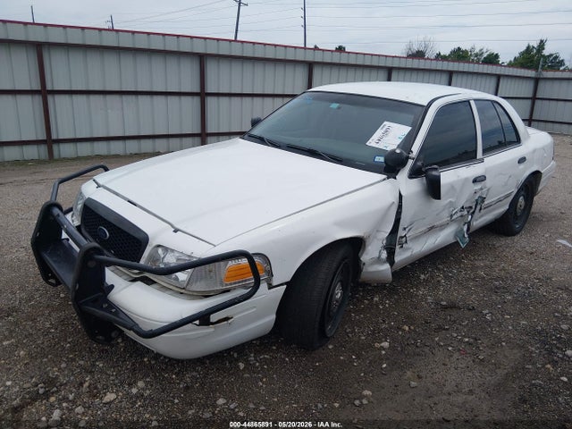 Ford Crown Victoria