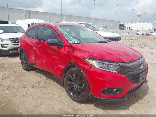 Salvage Honda HR-V Image