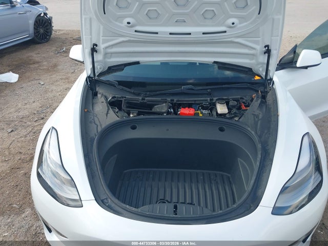 Tesla Model 3 Standard Range Plus Rear-wheel Drive