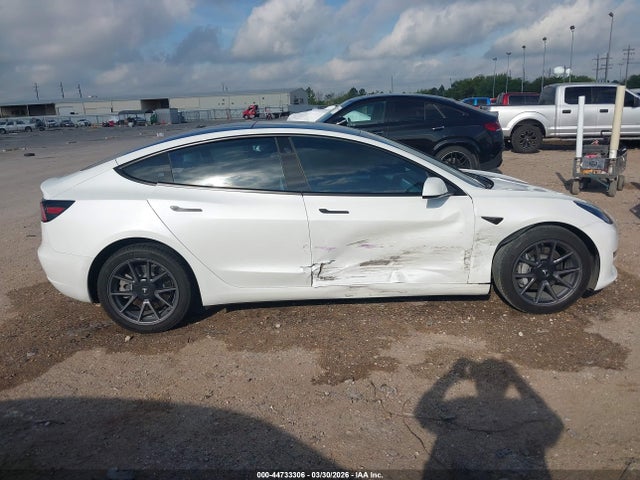 Tesla Model 3 Standard Range Plus Rear-wheel Drive