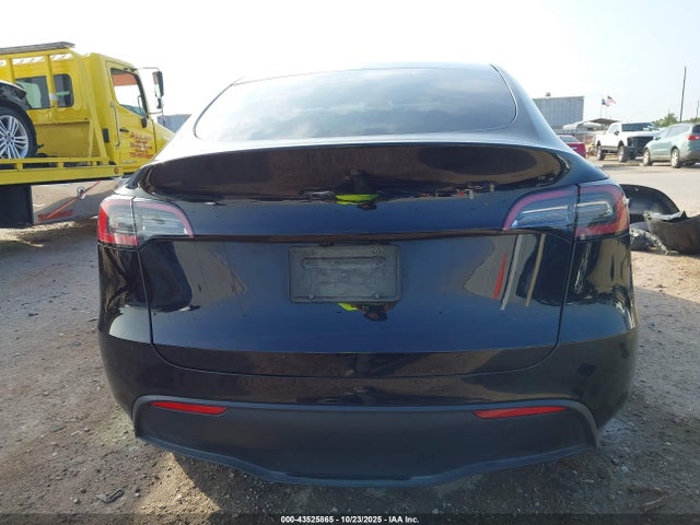 Tesla Model Y Rwd