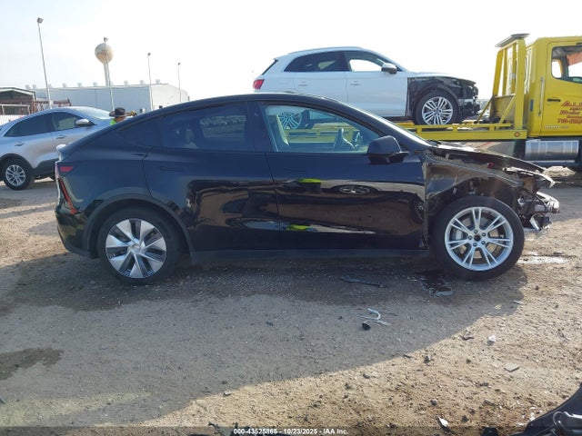 Tesla Model Y Rwd