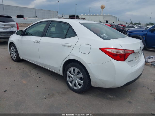 Toyota Corolla Le